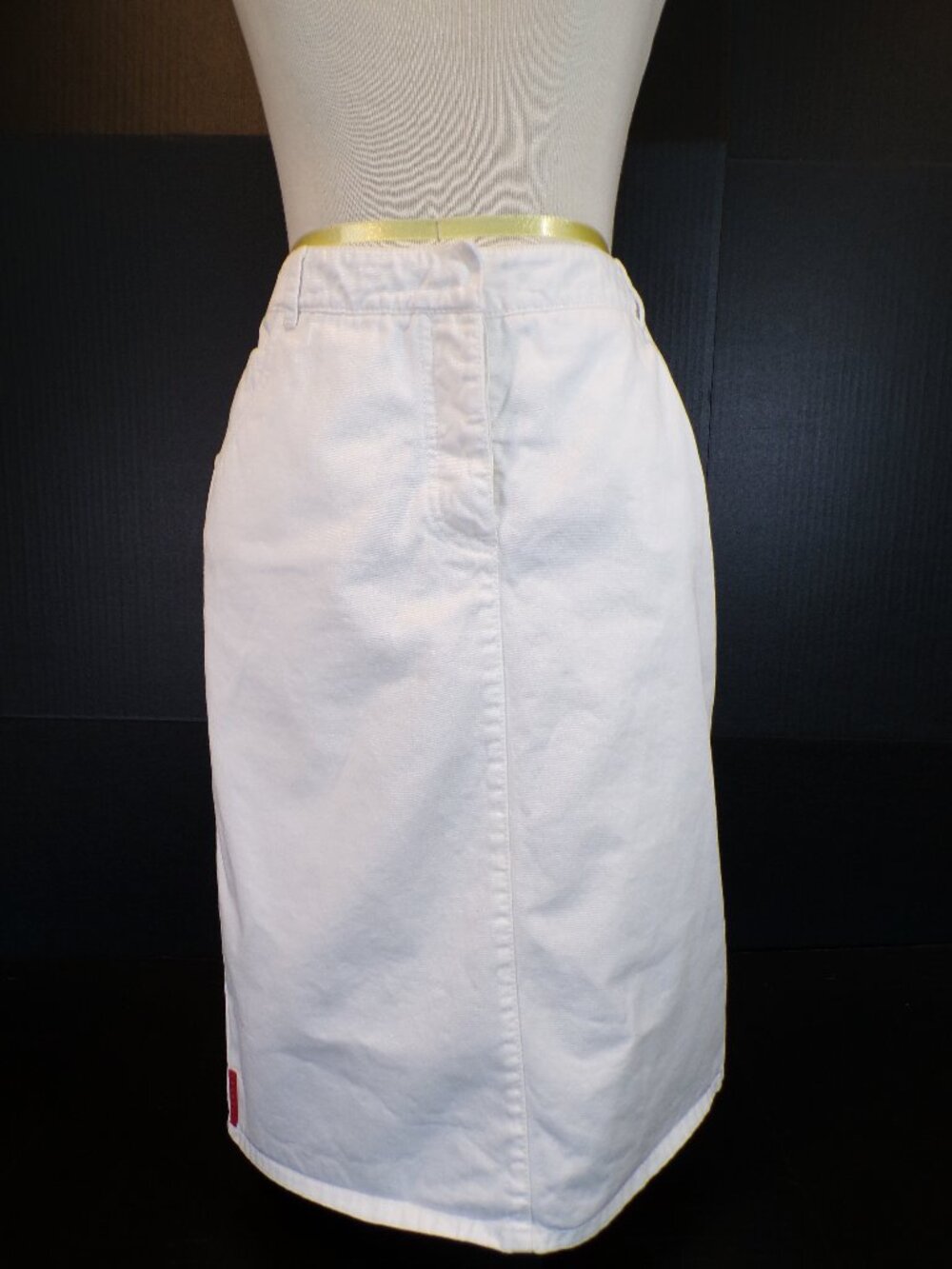Prada Casual White Cotton Skirt With Button Front Womens Size 44